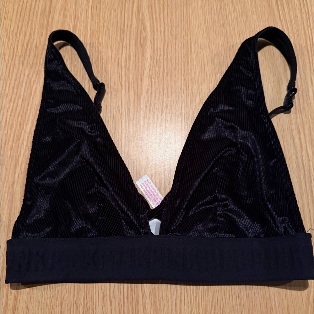 PINK Victoria’s Secret Black Ribbed bra